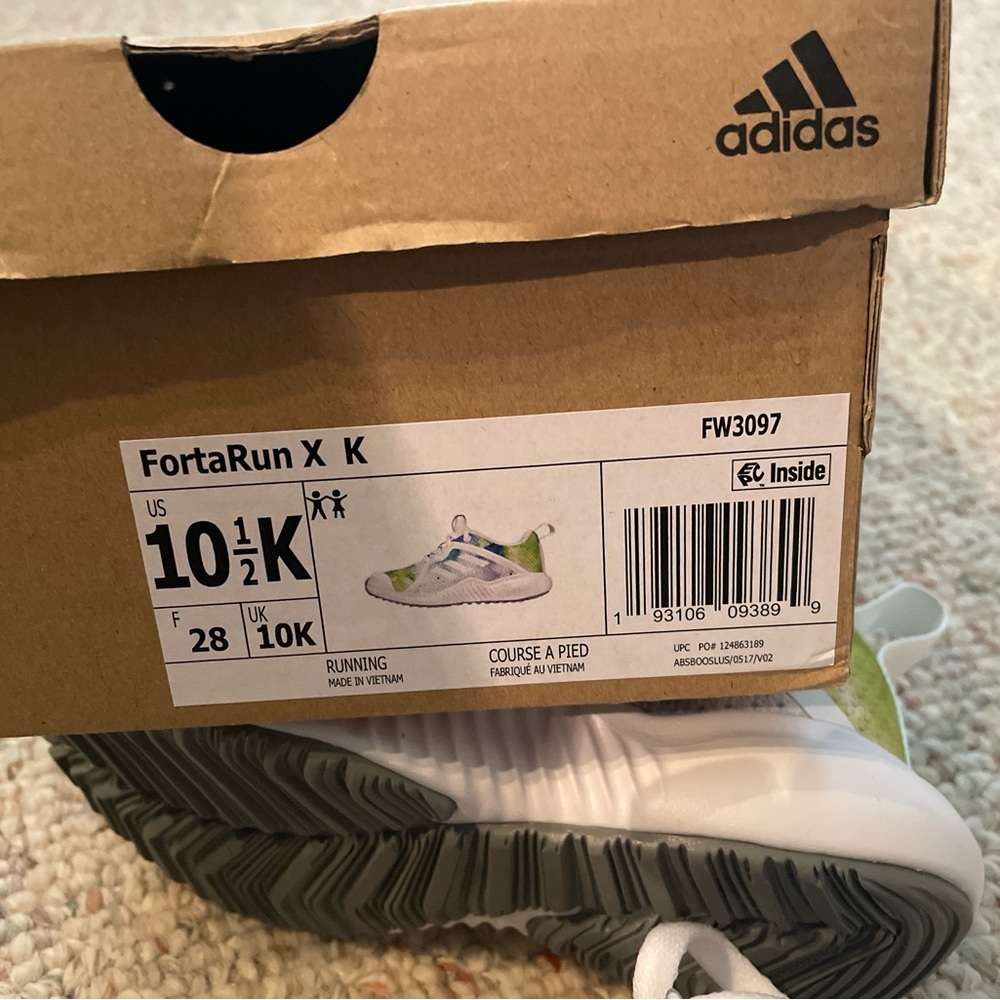Adidas Fortarun kids shoes - Picture 4 of 5